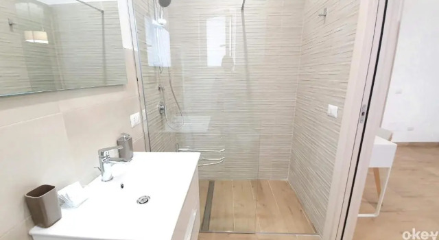 Номер Standard Comfy Vito Rooms with Ensuite and Parking - Bari Policlinico