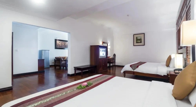 Двухместный люкс Kingdom Angkor Hotel
