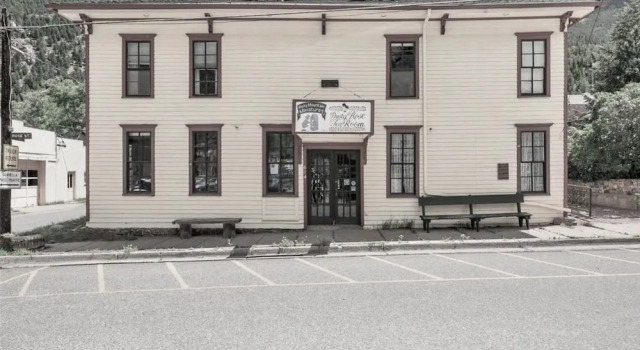 St James Hotel, Book Hotel Hoteller i Georgetown med parkering, nær Hamill House Museum, Parkering