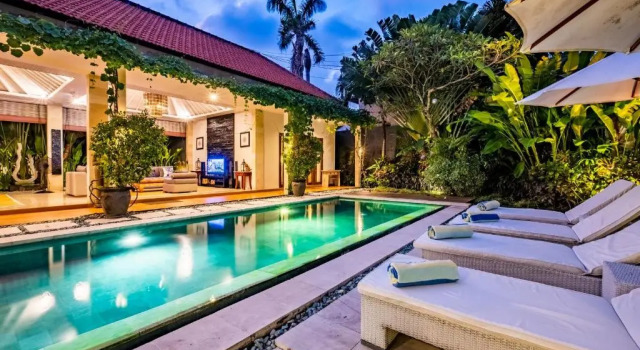 Вилла Central Seminyak Villa Martini