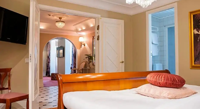 Люкс Quality Hotel Carlia