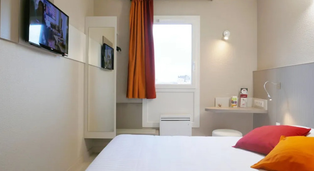 Номер Classic Brit Hotel Lille Centre