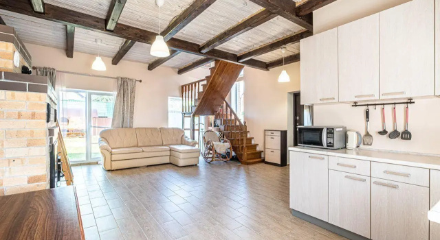 Cottage on the territory of the Greenhouse PINES-2 on the 24th alley 734, Réserver Maison de vacances Villas à Omsky District, Villa