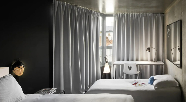 Трёхместный номер Standard Mama Shelter Paris East