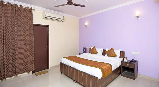 Номер Classic OYO 8462 Hotel Galaxy