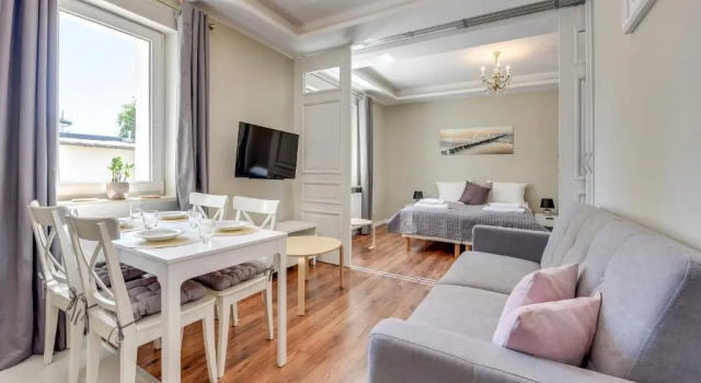 Lion Apartments -Costa Brava Studio, Varaa Huoneisto Karlikowo 