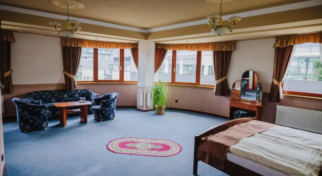 Люкс Hotel Gloria Palac