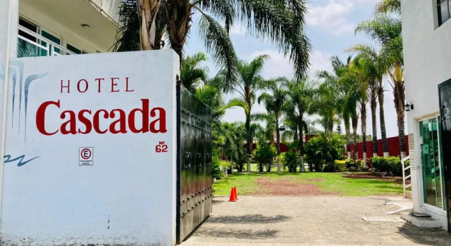 Luksusowy trzyosobowy pokój Hotel Cascada