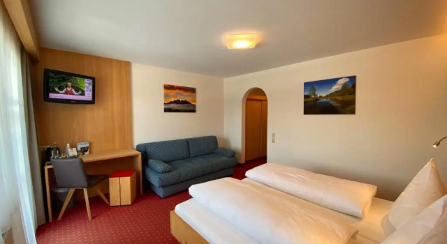 Двухместный номер Standard с балконом 3 Sterne Hotel & Restaurant Panoramagasthof Kristberg