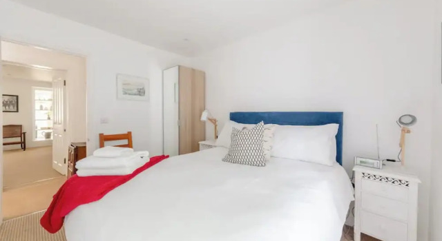 Beautifully Refurbished 2BD Flat- Clapham