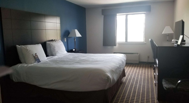 Baymont Inn & Suites Richmond, Buchen Sie Hotel Richmond Illinois