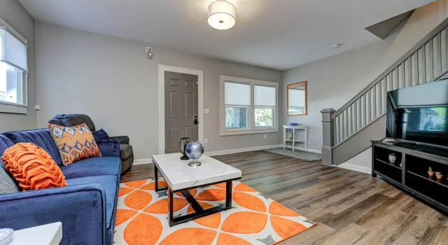 Chic Spacious Downtown Retreat, Prenota Casa vacanze Hotel a Indiana con parcheggio, Parcheggio