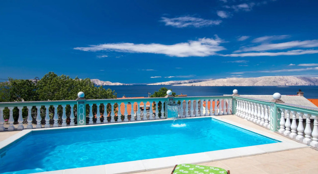Apartment in Senj Near the Sea & Pool, Book Lejlighed Hoteller i Senj med pool, Swimmingpool