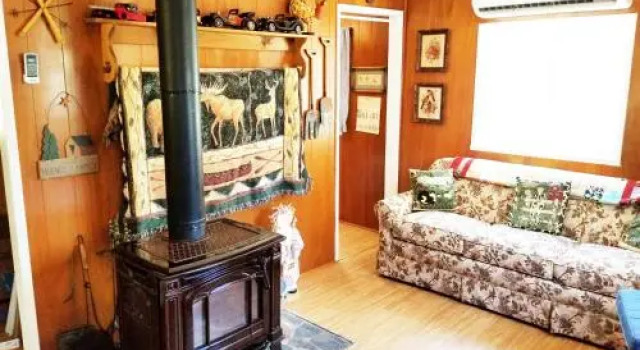 Historic Cabin In Julian, Забронировать Отель Джулиан San Diego County, рядом с Историческое общество Джулиана