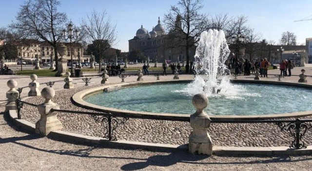 Padua Suite, Забронировать Отель Падуя Венето, рядом с Церковь Отшельников