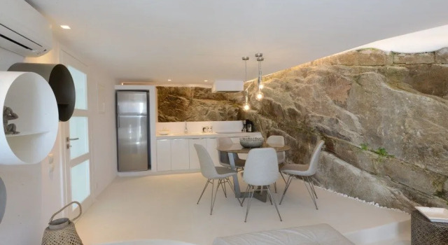 Amethyst Suite