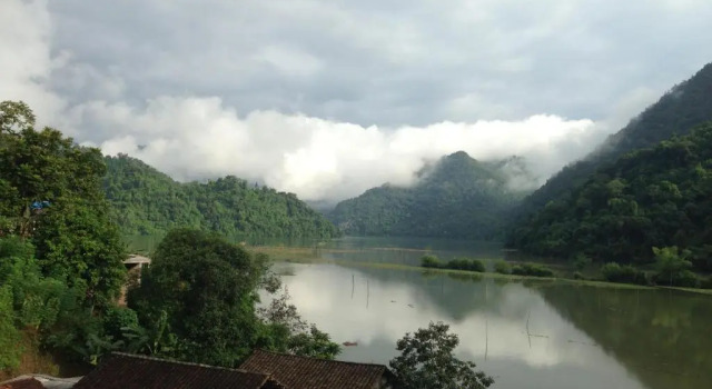 Двухместный номер Standard с видом на озеро Ba Be Lake Homestay - Quynh Chi