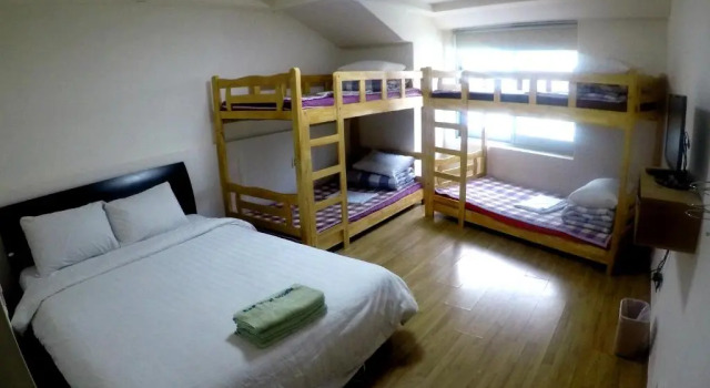 Четырёхместный номер Standard Busan Popcorn Hostel