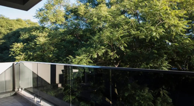 Апартаменты Home Suite Hotels Rosebank