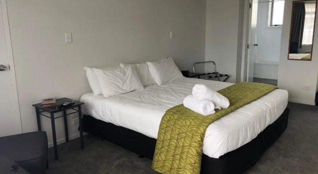 Студия Deluxe Ambassador Motor Inn
