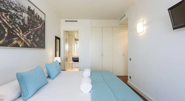 Unique Rentals - Seafront Lux Suite