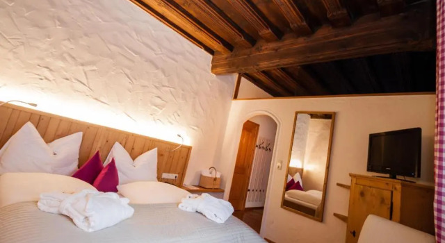 Семейный номер Standard Hotel Fahrnberger