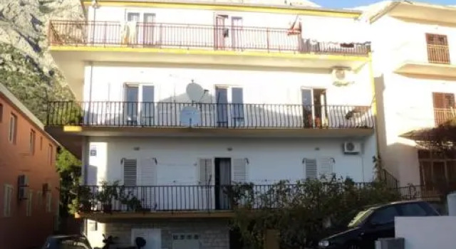 Apartment & Rooms Marigold, Rezerwuj Apartament Hotele w Split-Dalmatia County z parkingiem, Parking