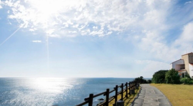 Tteuribada Pension, Забронировать Отель Namwon Согвипхо, рядом с Музей кино «Схинён»