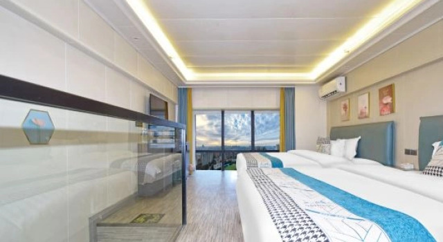 Люкс Deluxe Chongqing Jirui Light Luxury Apartment (Shangwan Road Subway Station Creative Park)