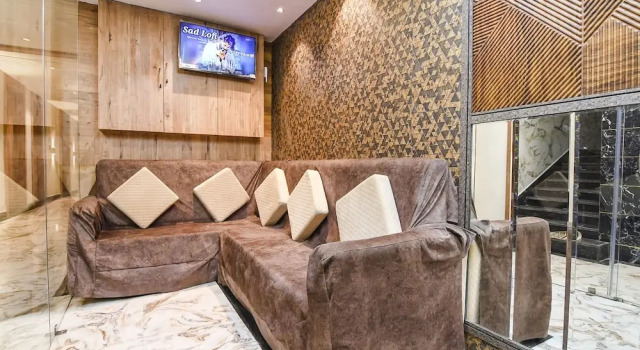 Fabhotel Prime Krishna Regency