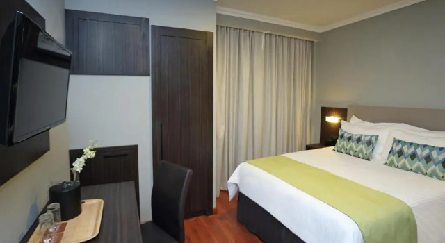 Номер Deluxe Aranjuez Hotel & Suites