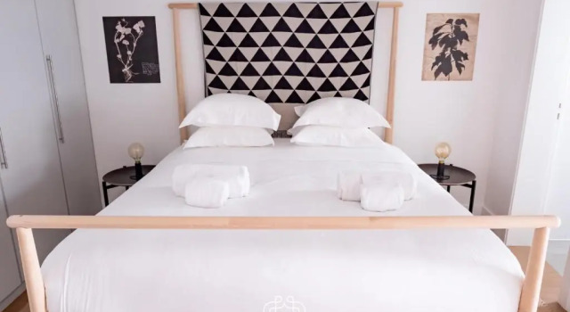 One Bedroom with Terrace in Alfama Centre 75 by Lisbonne Collection