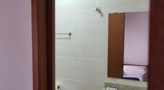 Четырёхместный номер Standard с балконом Beach House Floripa