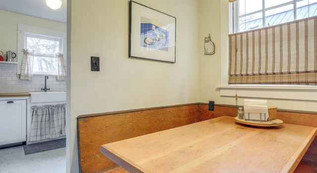 Dog-friendly 'columbia Cottage' in Hood River!, Buchen Sie Ferienhaus Hood River Columbia River Gorge