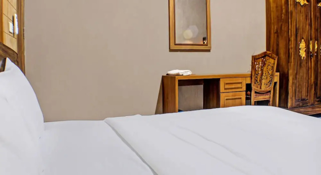 Люкс Capital O 92681 Randu Mas Hotel & Resort Taman Purbakala