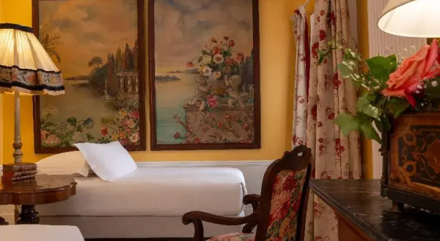 Полулюкс Classic Hôtel Le Saint Gregoire