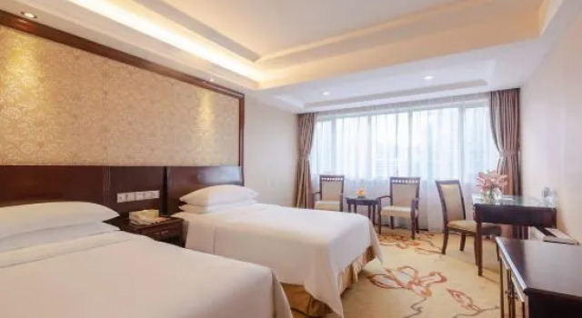 Двухместный номер Standard Vienna Hotel Shenzhen Fenghuang Road