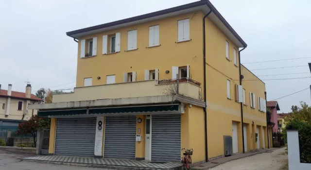 Residence Flavia, Prenota Appartamento Hotel a Veneto con parcheggio, Parcheggio