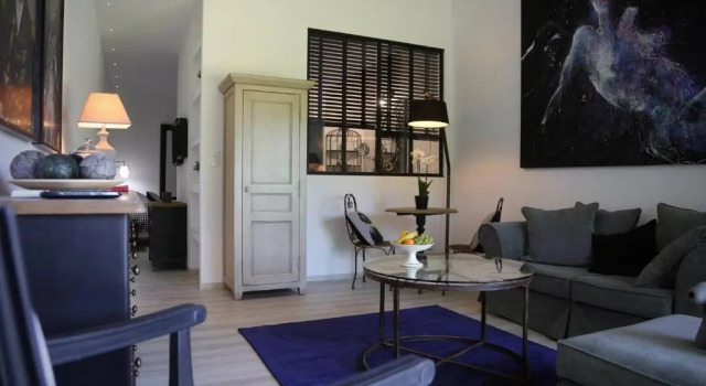 LA MAISON D INÈS - Chambres d Hôtes de Charme -, Varaa Hotelli Baccarat 