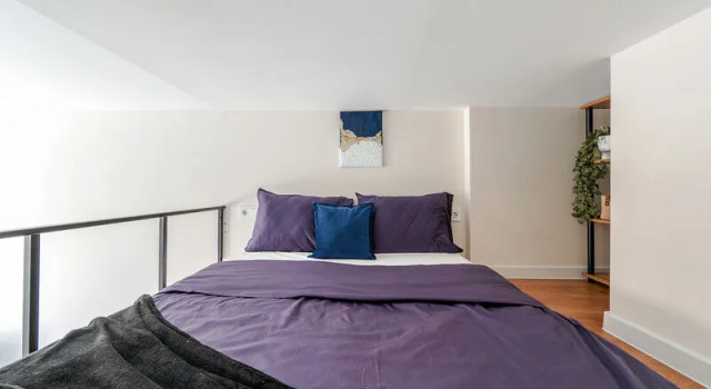 Yes, apartment on 107 Rimsky-Korsakov Avenue, Rezervasyon Daire Sankt Peterburg Rusya