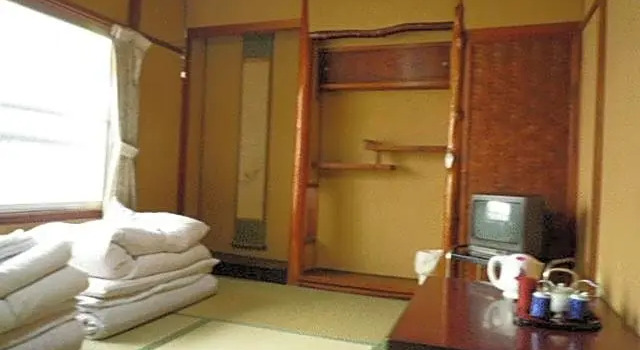 Standart üç kişilik oda Daiya Ryokan