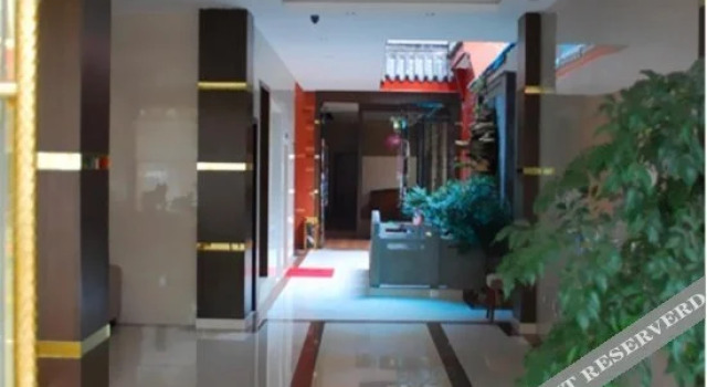 Yixin Business Hotel