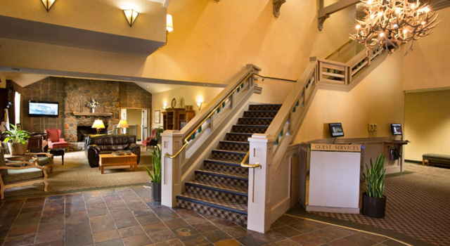 Coast Inn at Lake Hood