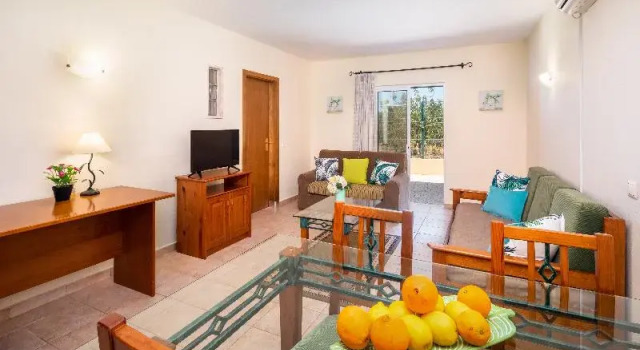 Апартаменты c 1 комнатой с балконом Apartamentos Monte dos Avós, Albufeira by AlgarveBlossom