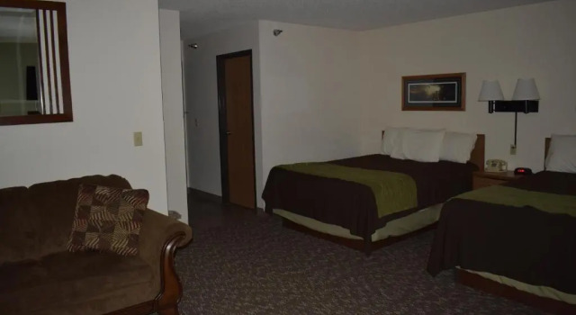 Четырёхместный номер Standard Arlington Inn