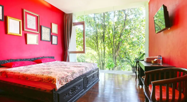 Rose Chamber Bed & Breakfast, Rezervasyon Otel Bandung Kidul Bandung