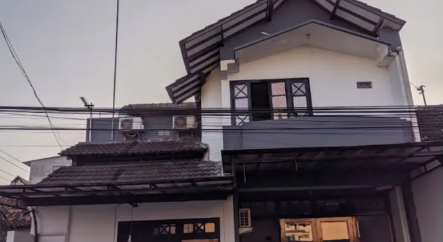Kingkost Nogotirto, Rezervovat Hotel 3hvězdičkové hotely v Yogyakarta Province, 3*