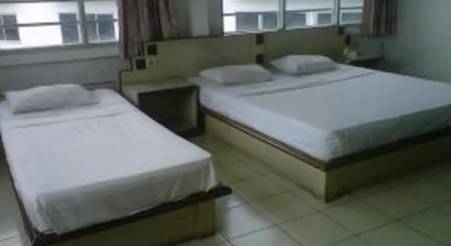 Nyata Plaza Hotel