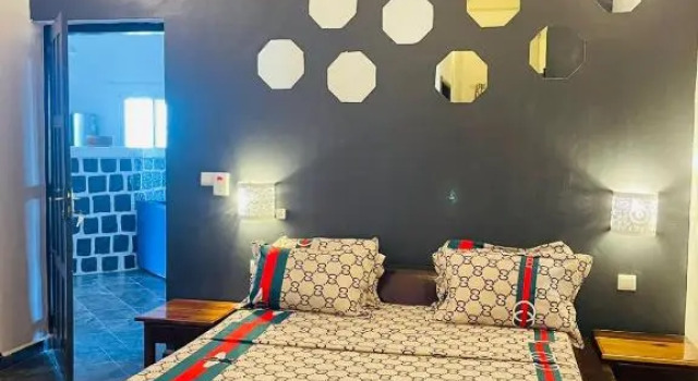 Diego Hely Residence 1, Boek Hotel Hotels in Diana met parkeren, Parkeren