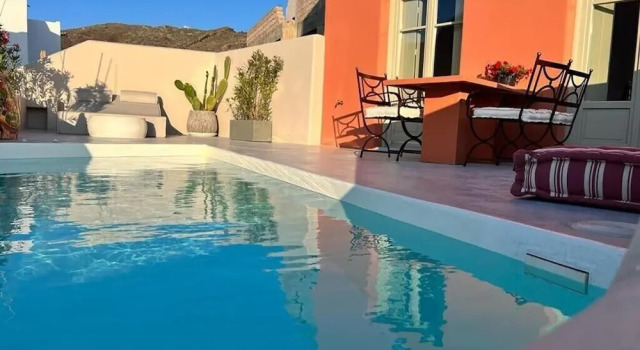 Вилла с 2 комнатами с видом на море Pink Freud Villas Santorini